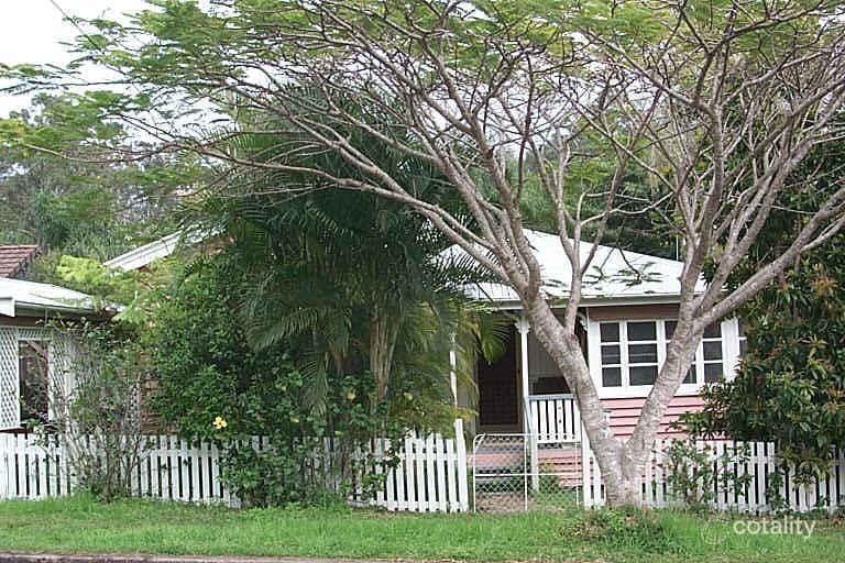 65 Lorward Ave, Bardon, QLD 4065