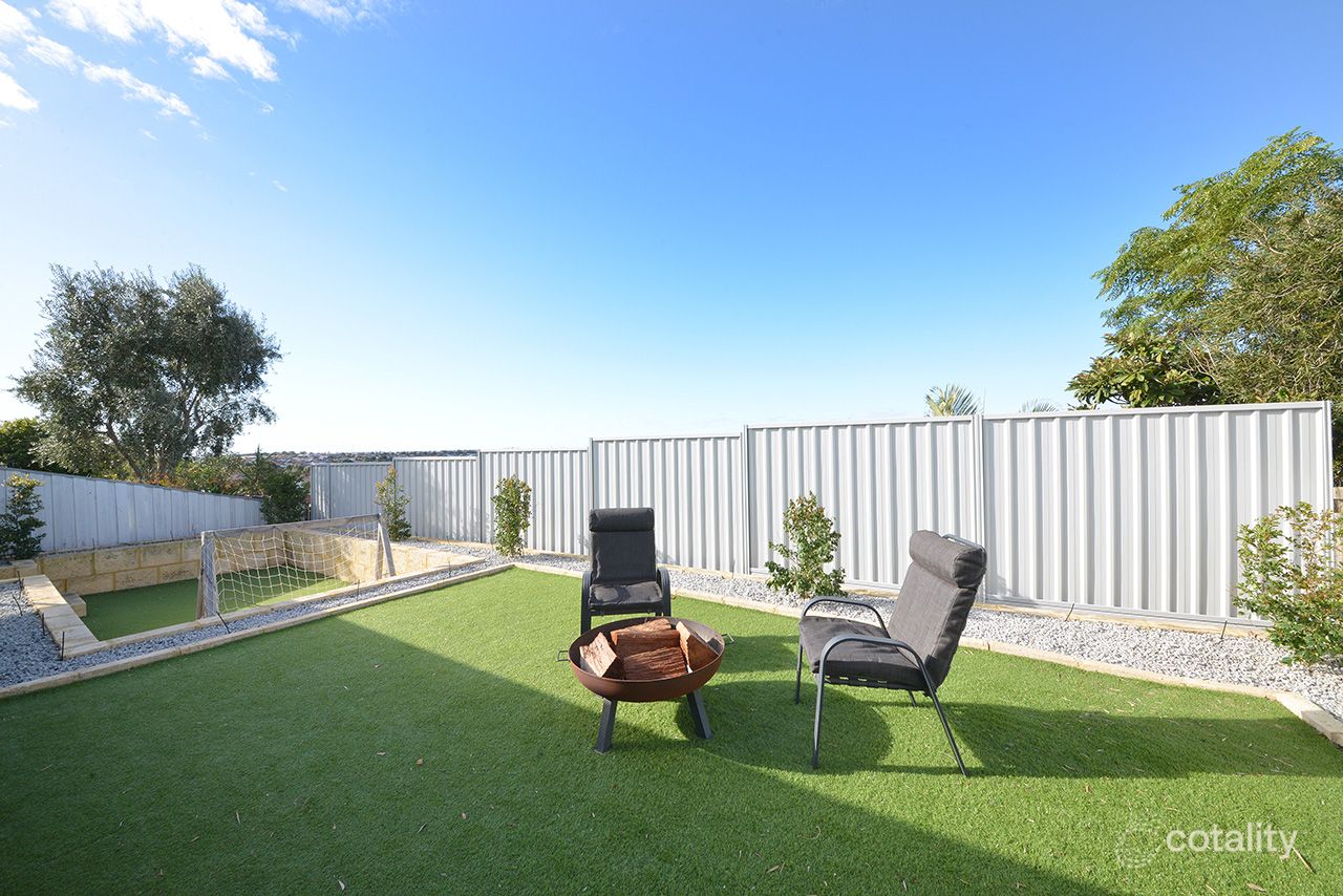 24 Ballina Cl, Merriwa, WA 6030