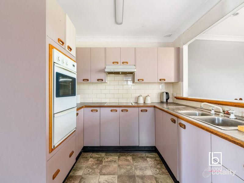 67 Moala Pde, Charmhaven, NSW 2263