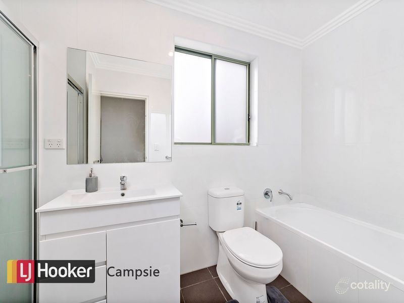 2/32 Phillips Ave, Canterbury, NSW 2193