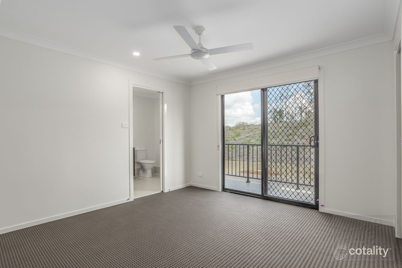 2 Tuckeroo Cct, Fern Bay, NSW 2295