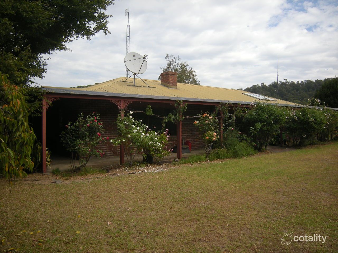 16 Garnets Trk, Jarrahmond, VIC 3888