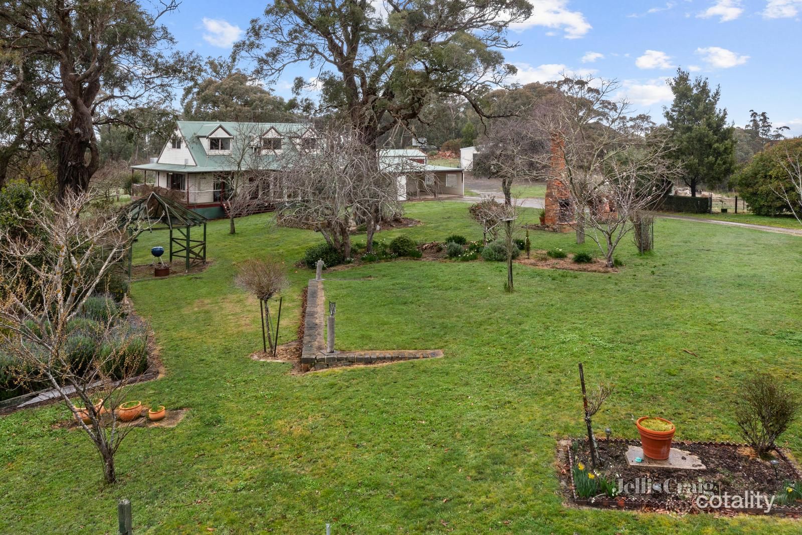 260 Finns Rd, Scotsburn, VIC 3352