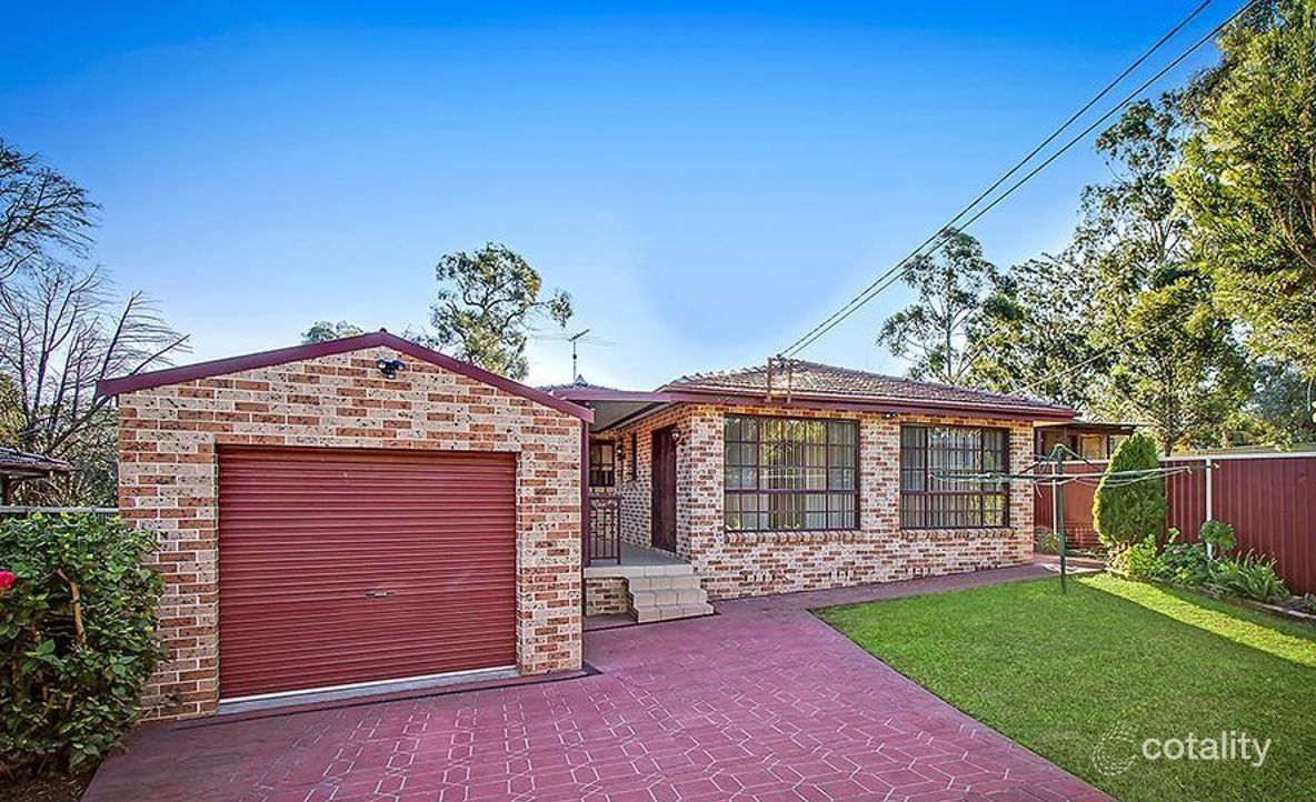 13 Balimba Pl, Whalan, NSW 2770