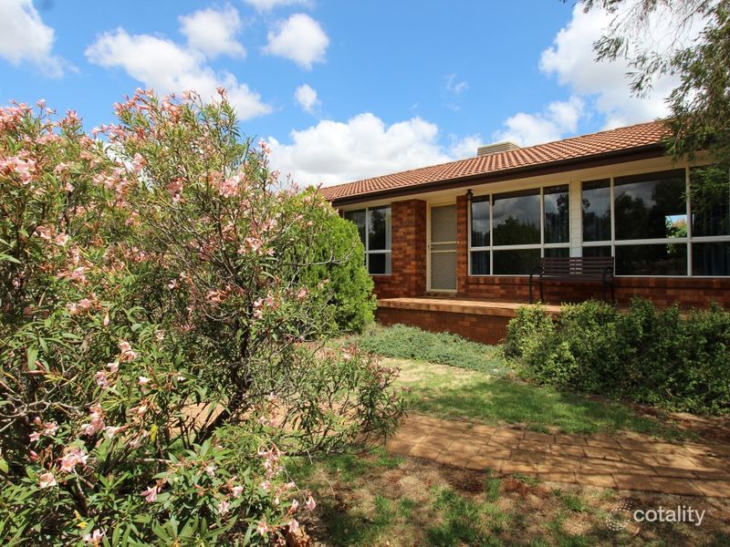3 Hyde St, Temora, NSW 2666