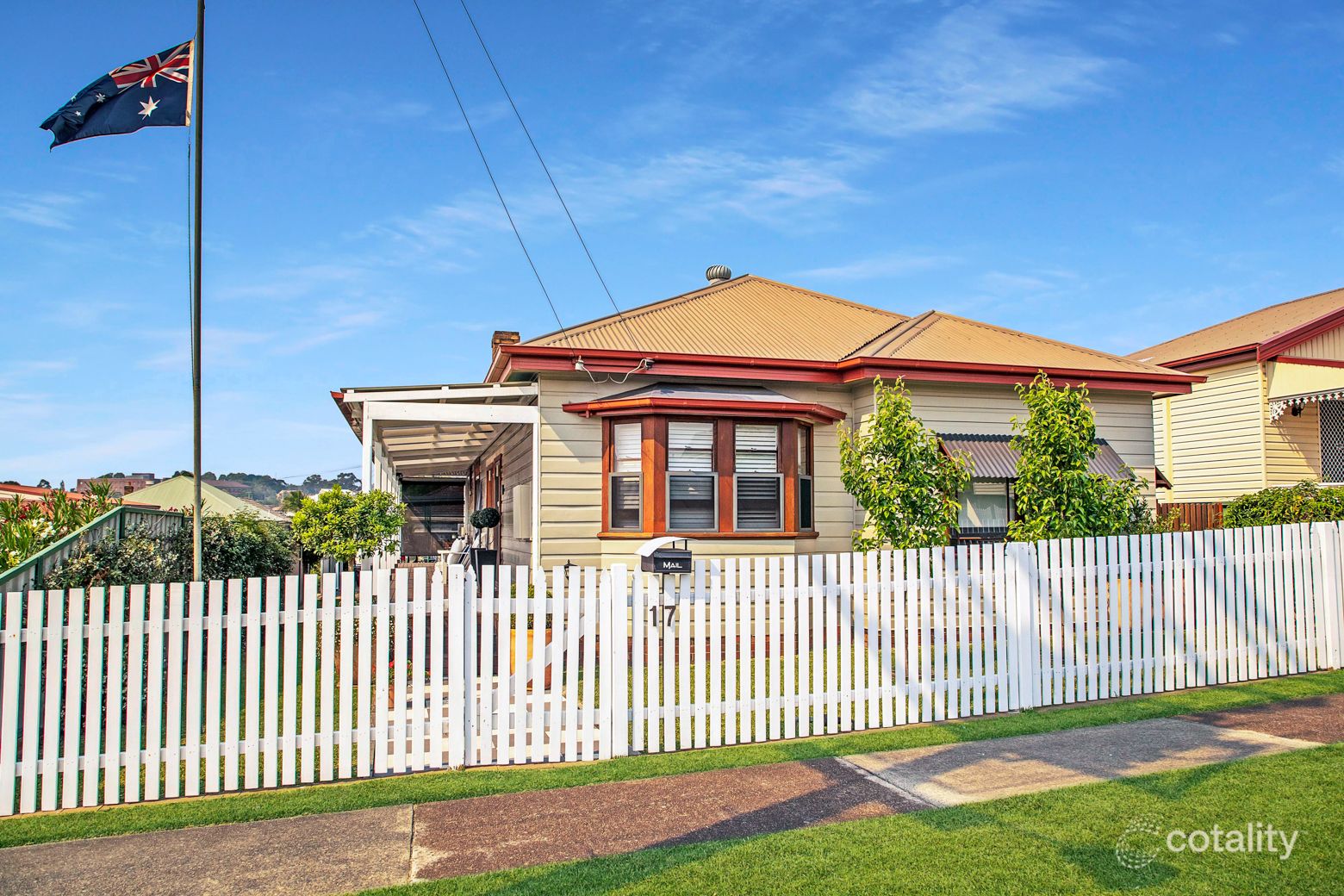 17 Morris St, Mayfield West, NSW 2304