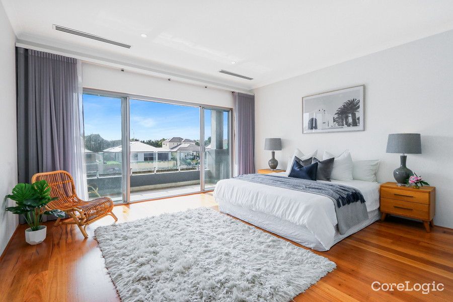 18 Arcadia Cl, Dudley Park, WA 6210