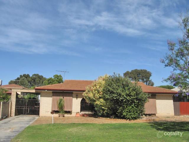 4 Carole Cres, Modbury, SA 5092