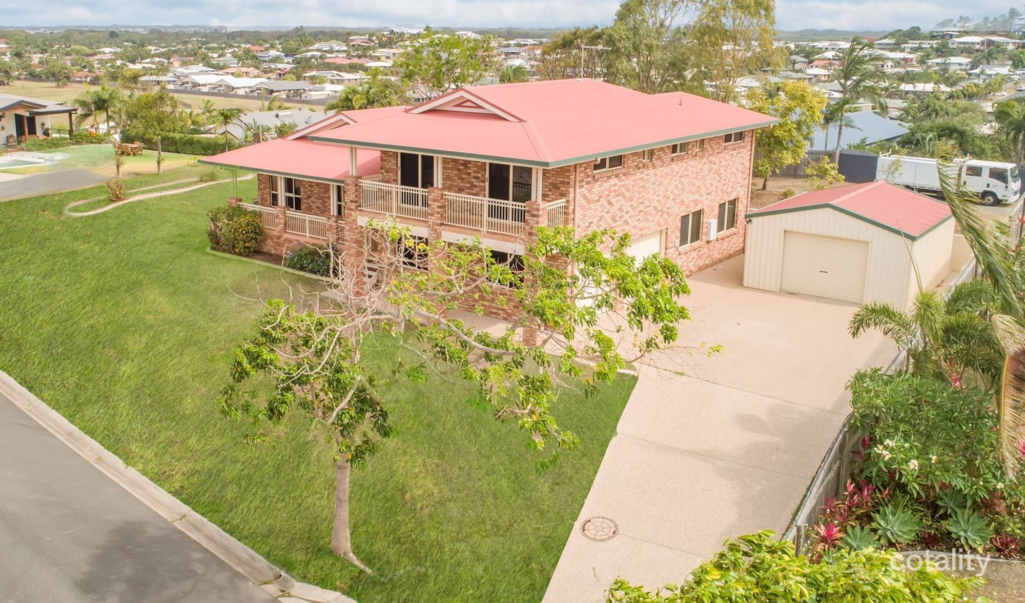 20 Coral Ridge Dr, Eimeo, QLD 4740
