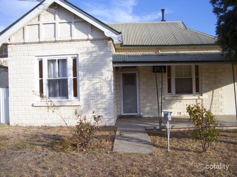 17 Parkes St, Cowra, NSW 2794