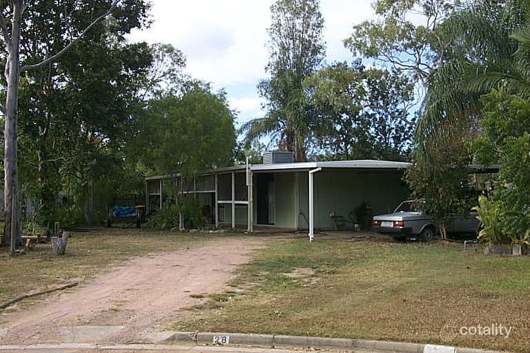 28 Catherine Cres, Kelso, QLD 4815