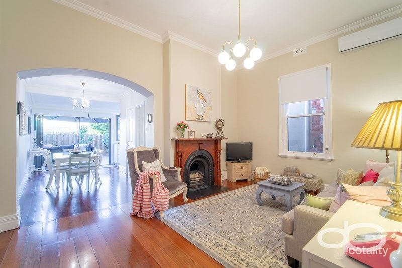 20 Tuckfield St, Fremantle, WA 6160