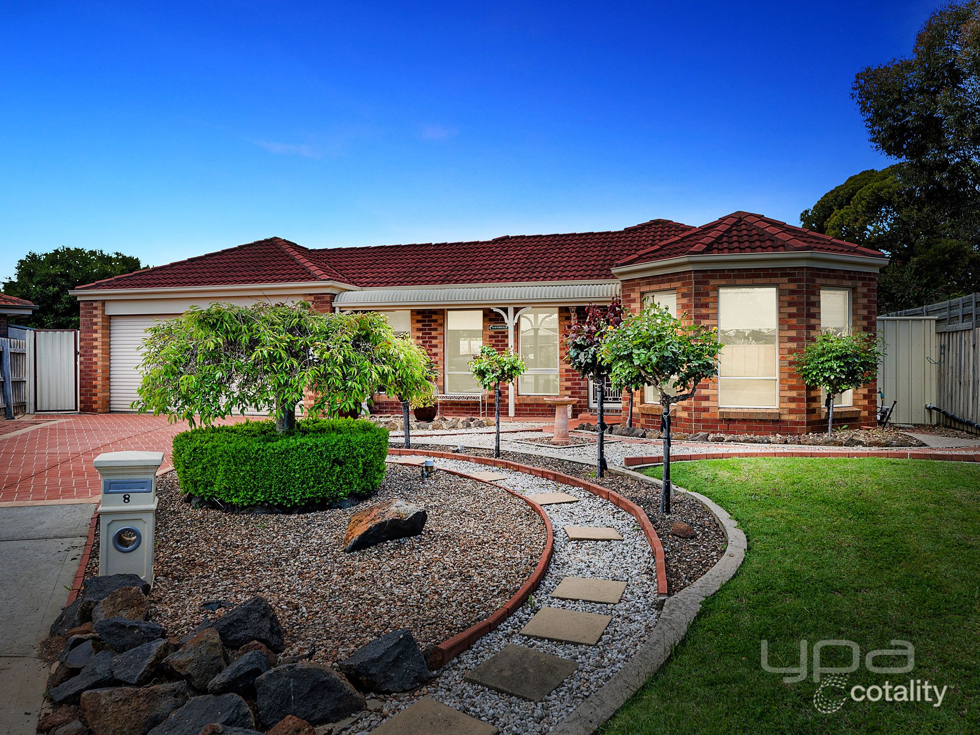 8 Mcivor Ct, Melton West, VIC 3337