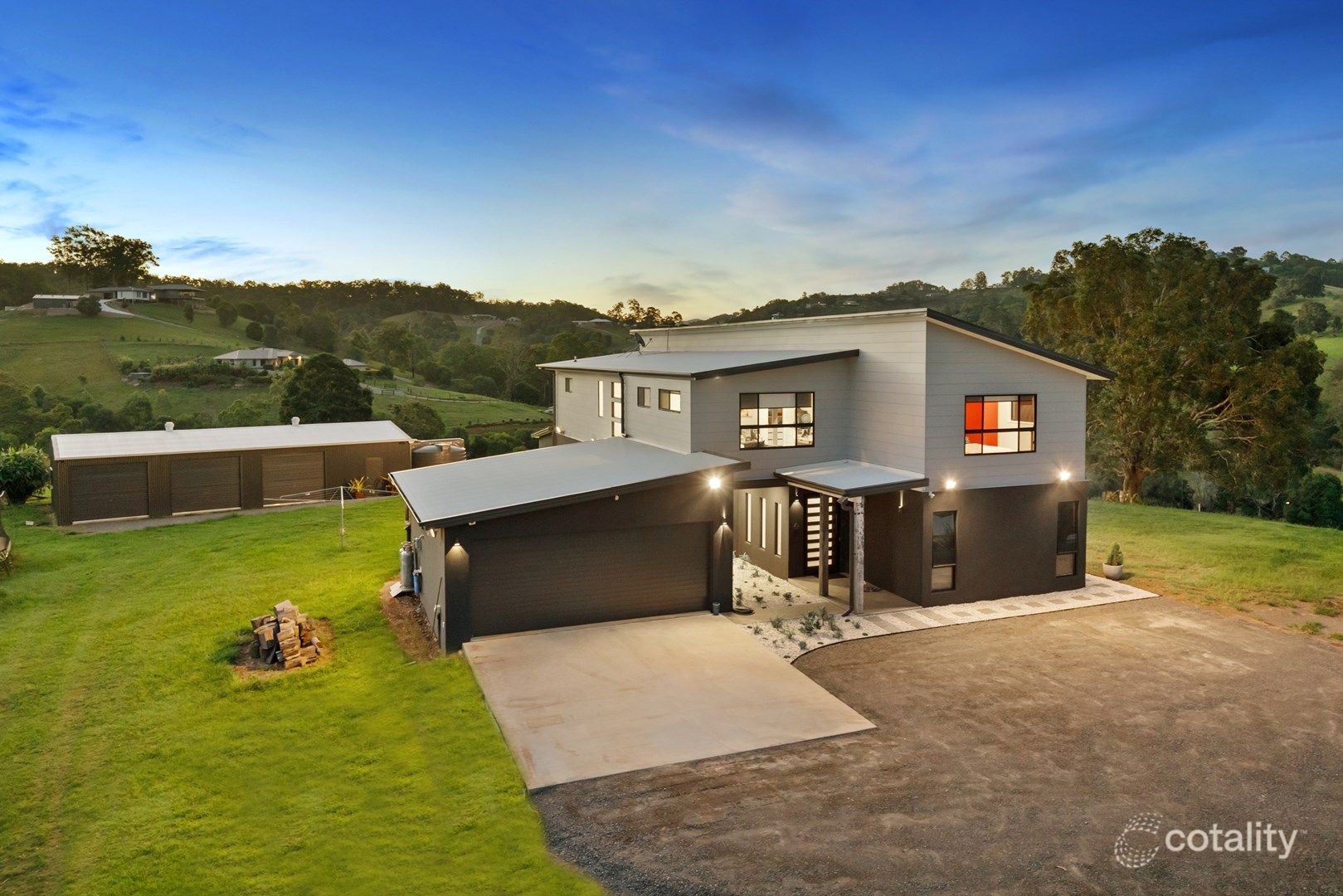 85 Dobson Rd, Clear Mountain, QLD 4500