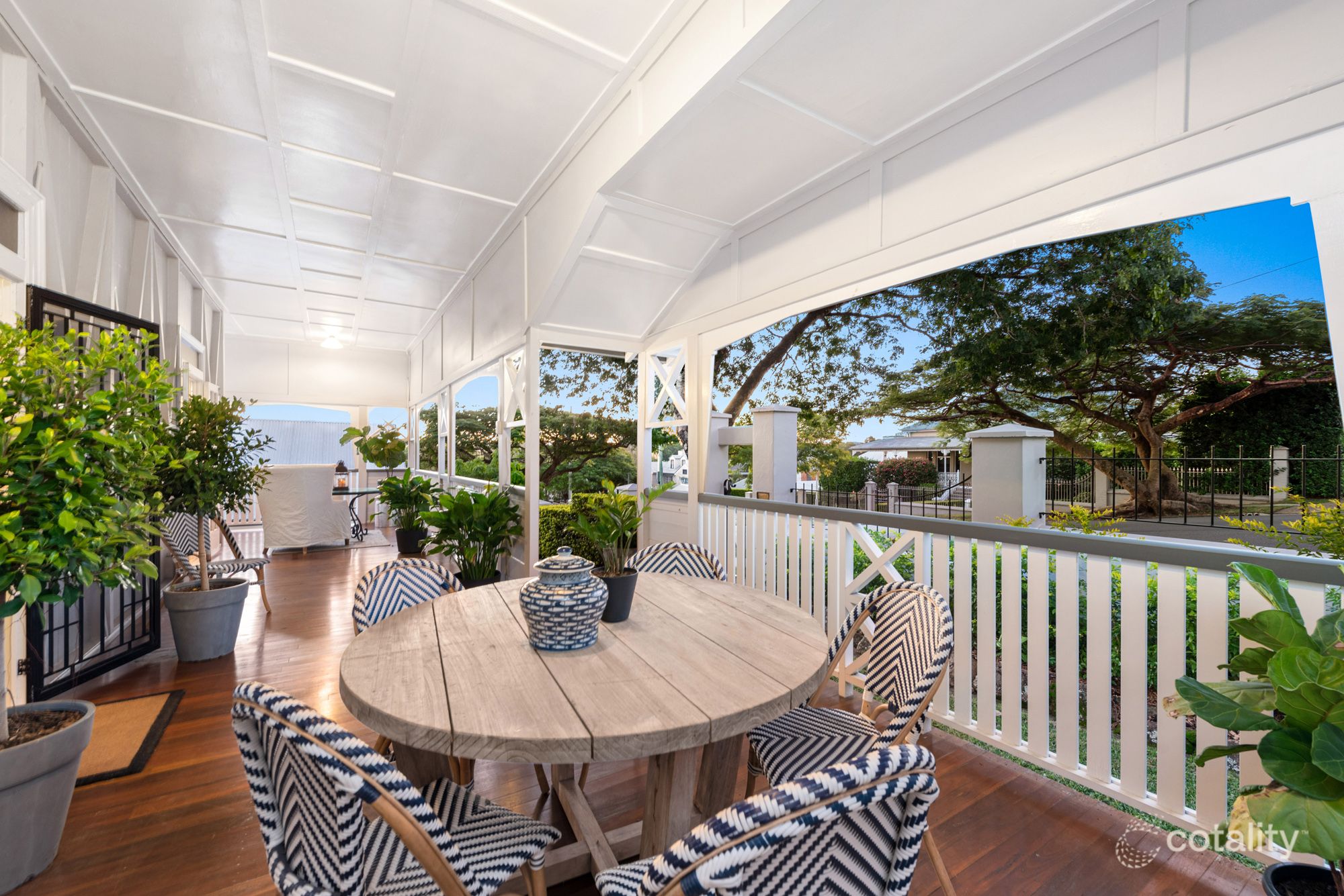 23 Queens Rd, Hamilton, QLD 4007