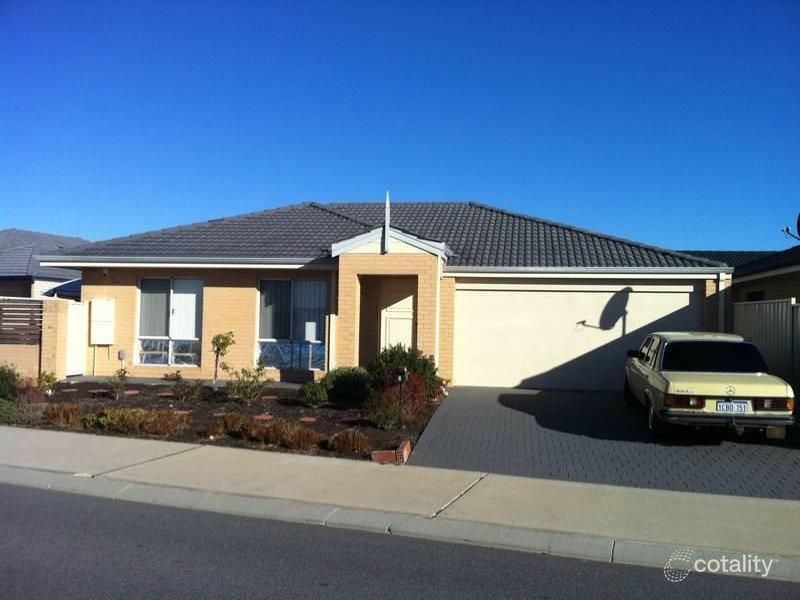 2 Caterpillar Rd, Success, WA 6164