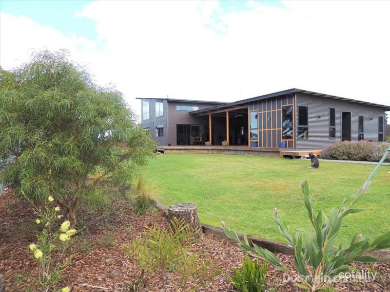 20 Seaview Ave, Beaumaris, TAS 7215