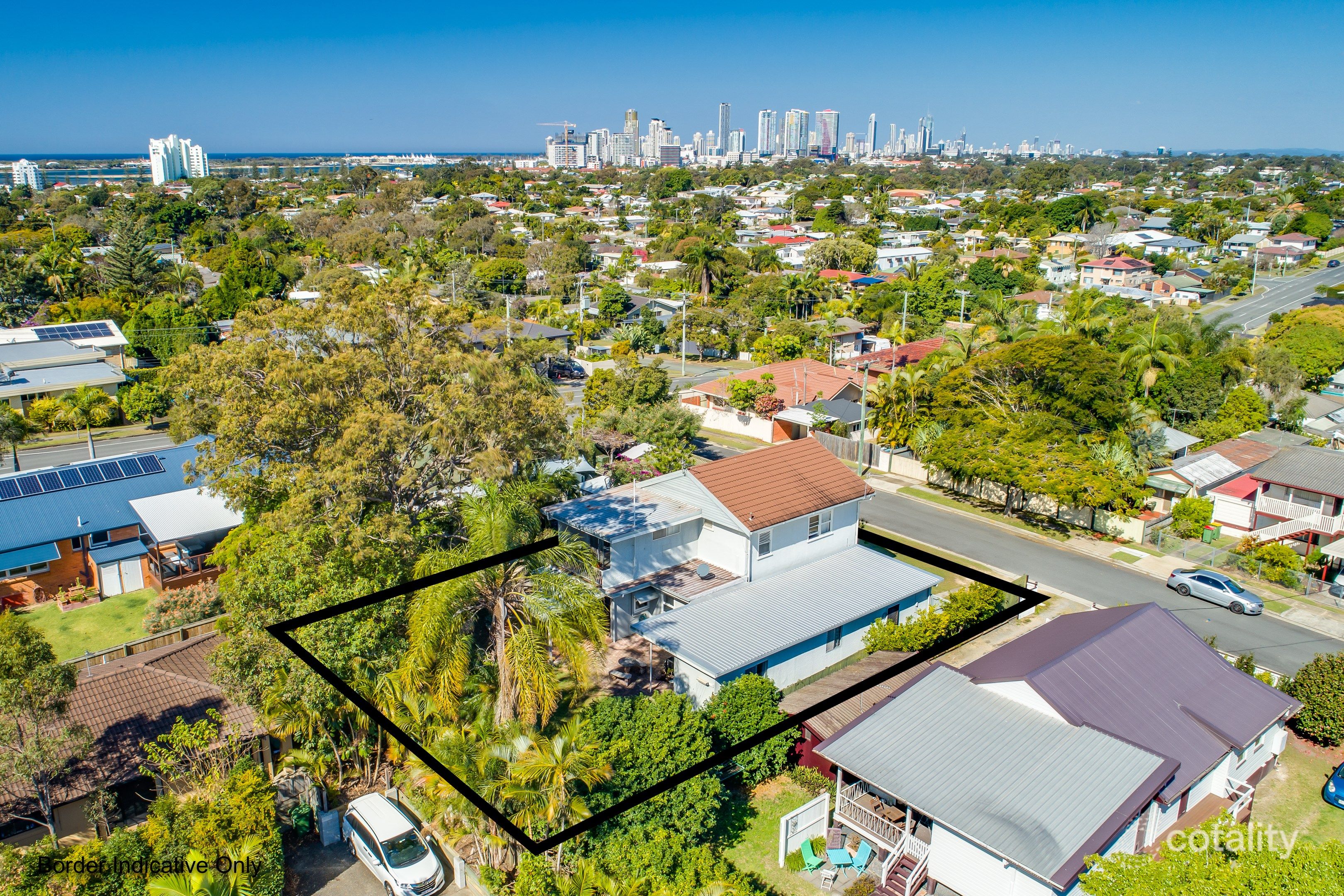 3 Schneider Ave, Labrador, QLD 4215