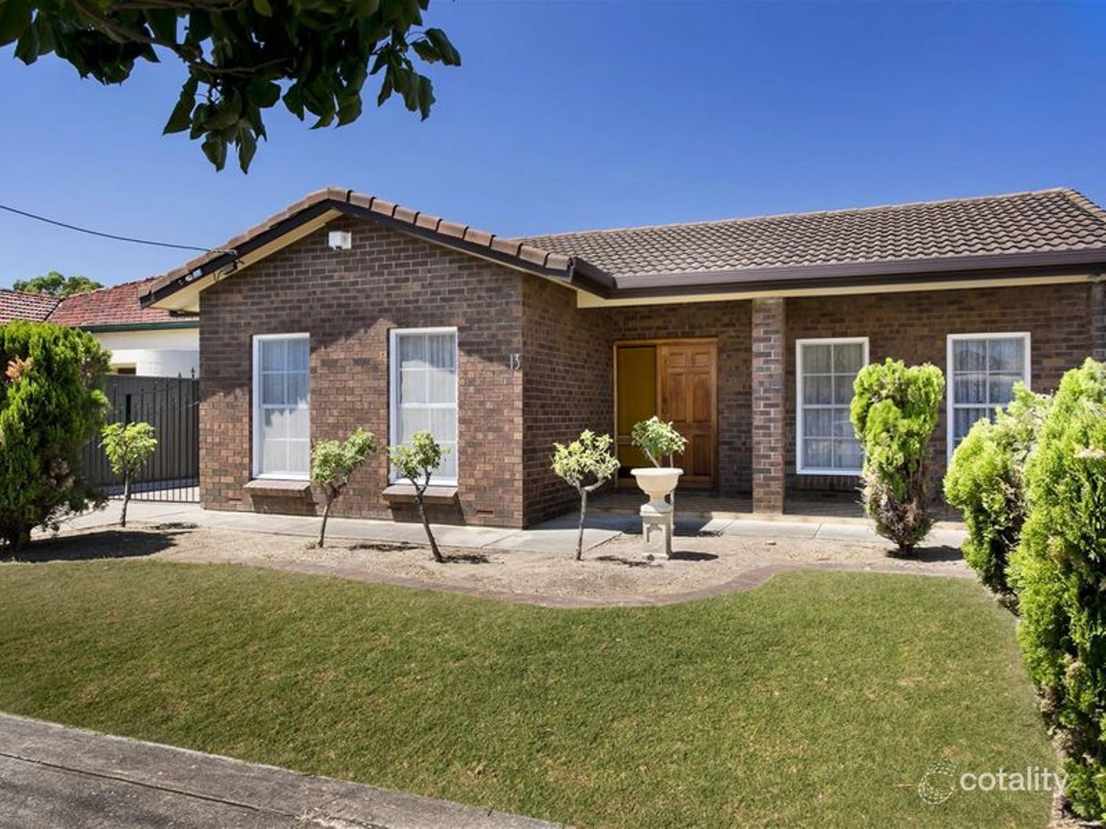 13 Olveston Ave, Beverley, SA 5009