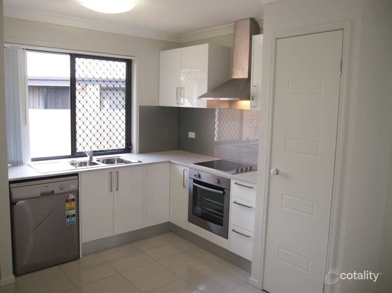 2/2-4 Retreat Cres, Narangba, QLD 4504