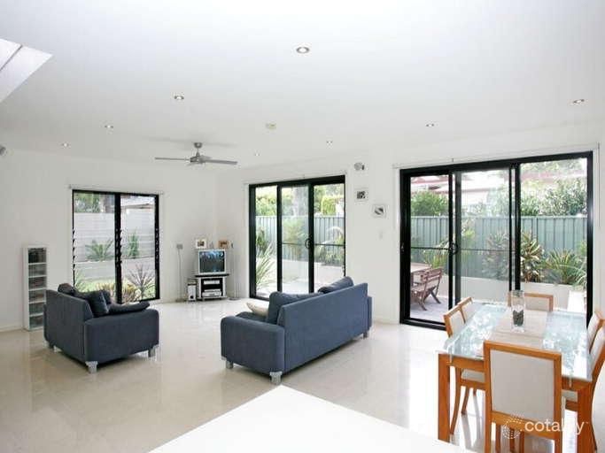 1a Moronga St, Bateau Bay, NSW 2261