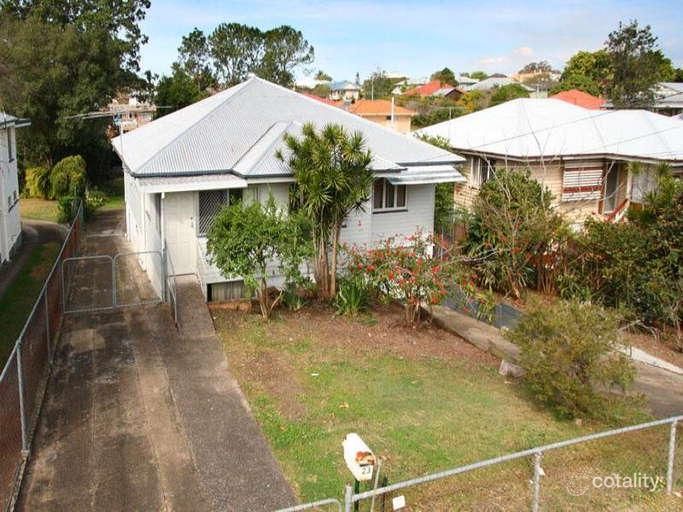 23 Nurstead St, Camp Hill, QLD 4152