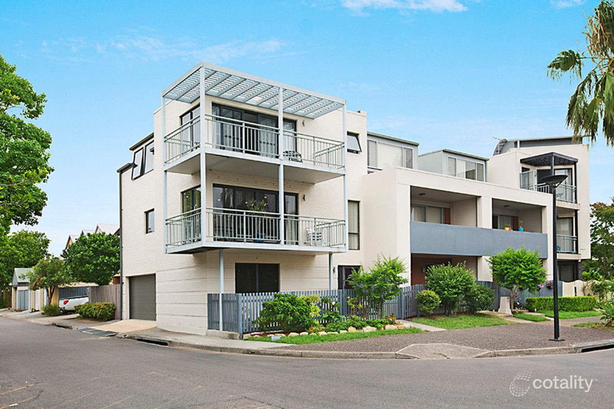 1/2 Linwood St, Maryville, NSW 2293