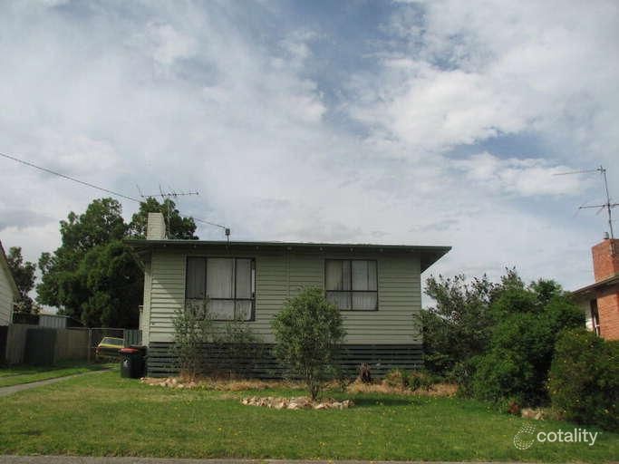 35 Margaret St, Moe, VIC 3825