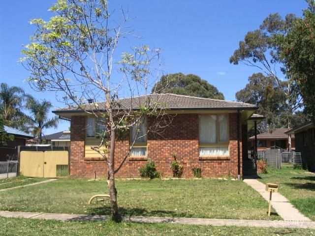 25 Paterson Ave, Lurnea, NSW 2170
