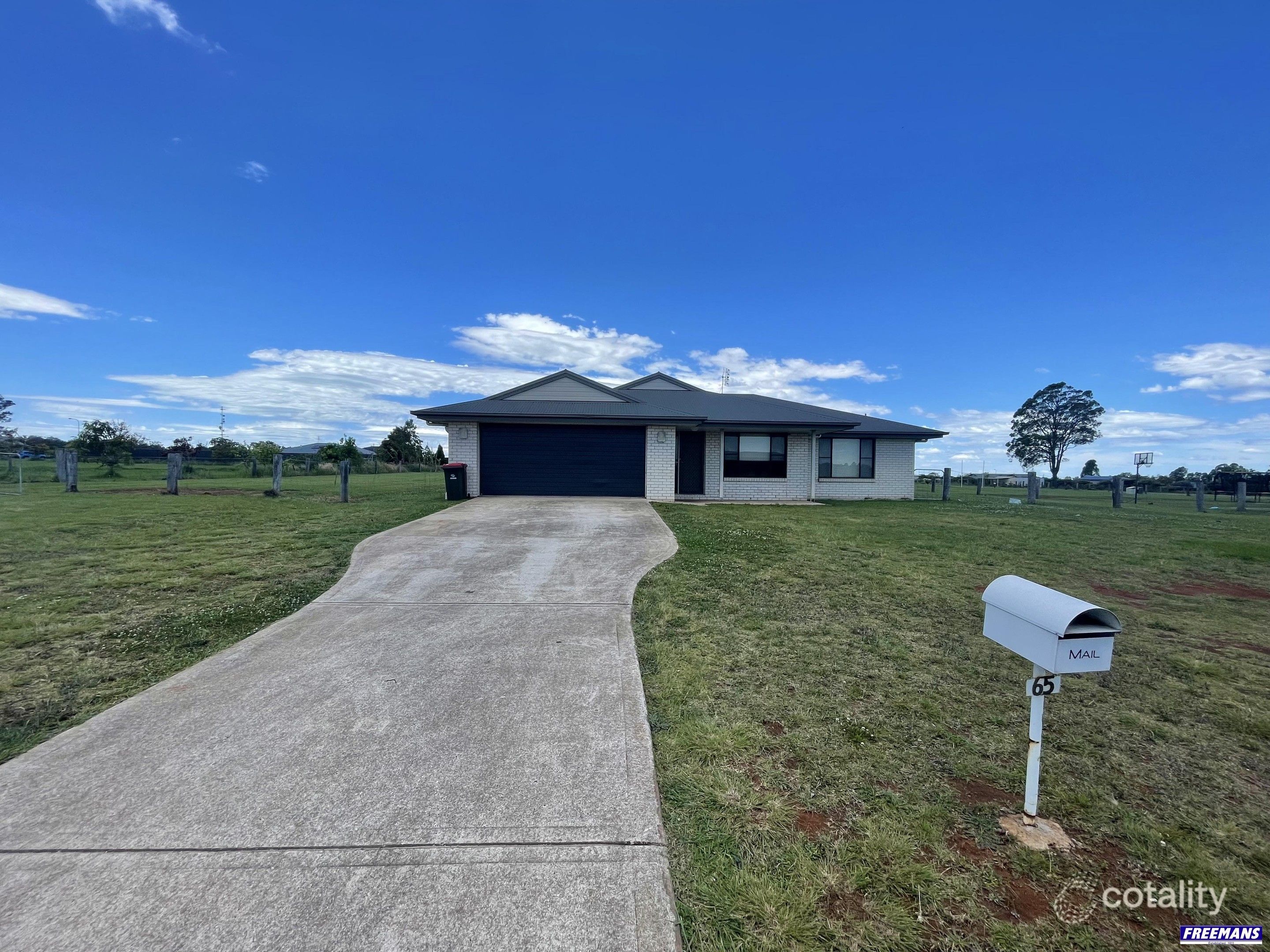 65 Rosella Pde, Kingaroy, QLD 4610