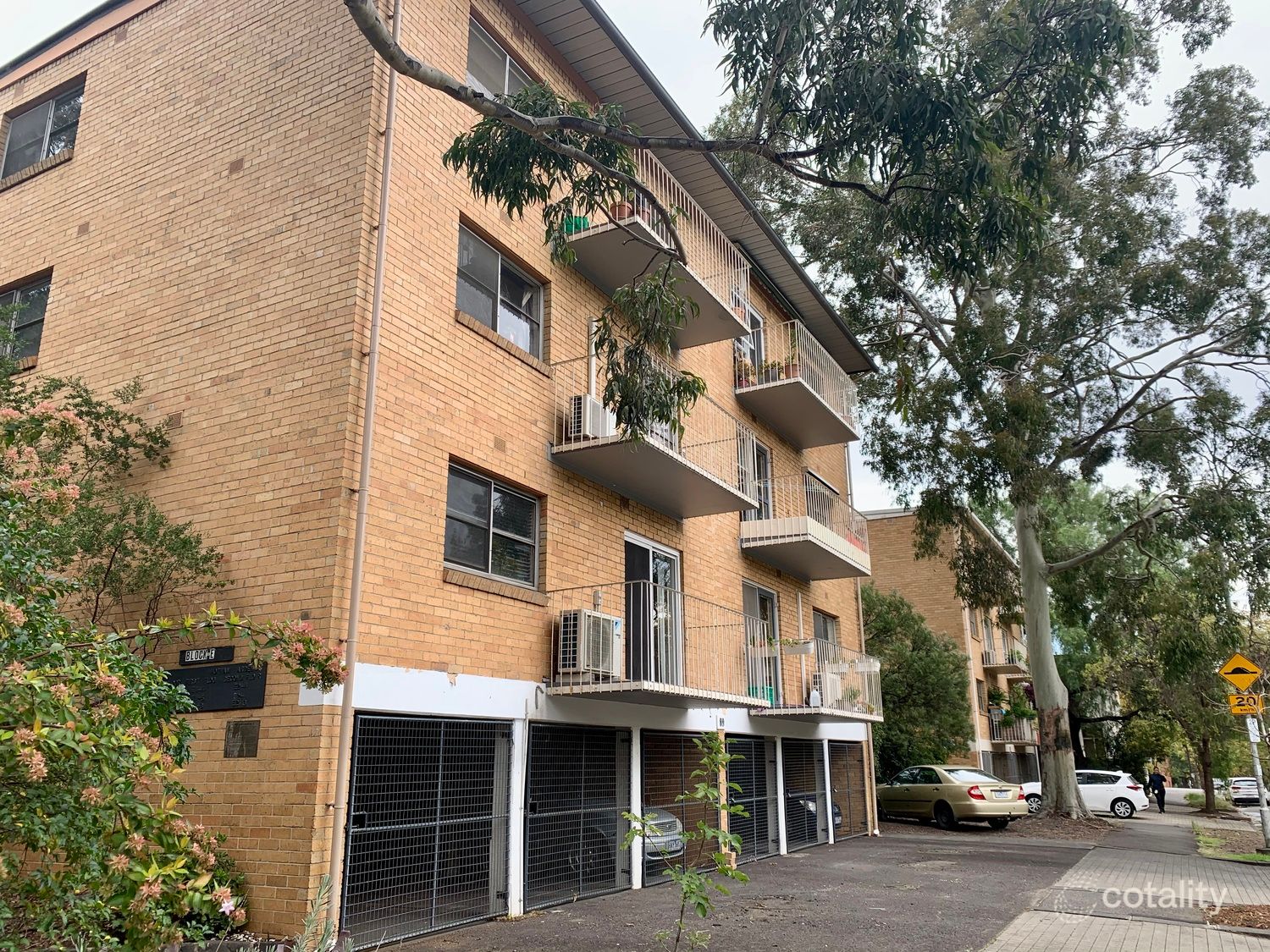 E5/89 Oshanassy St, North Melbourne, VIC 3051