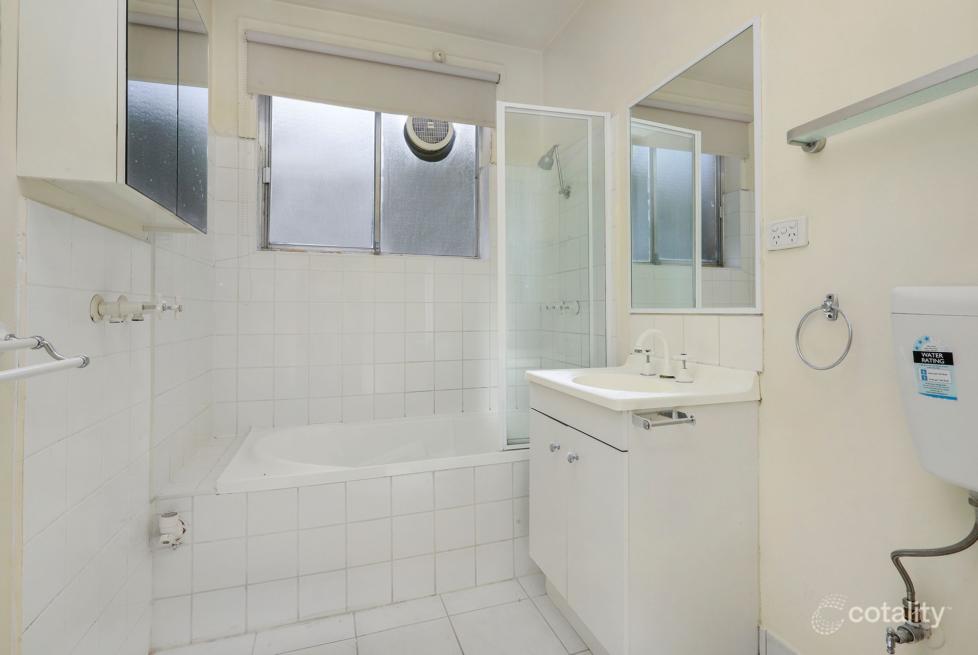 1/21 Bellairs Ave, Seddon, VIC 3011