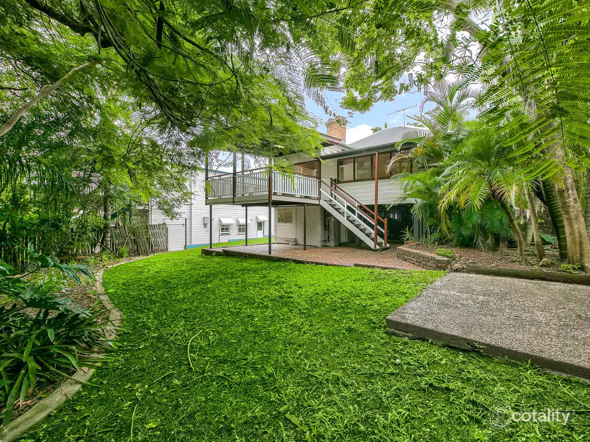 23 Harrogate St, Woolloongabba, QLD 4102