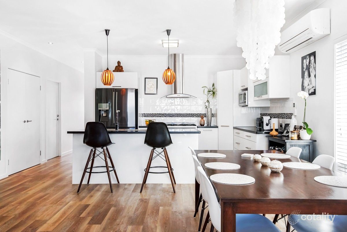 10 Estuary Ct, Twin Waters, QLD 4564