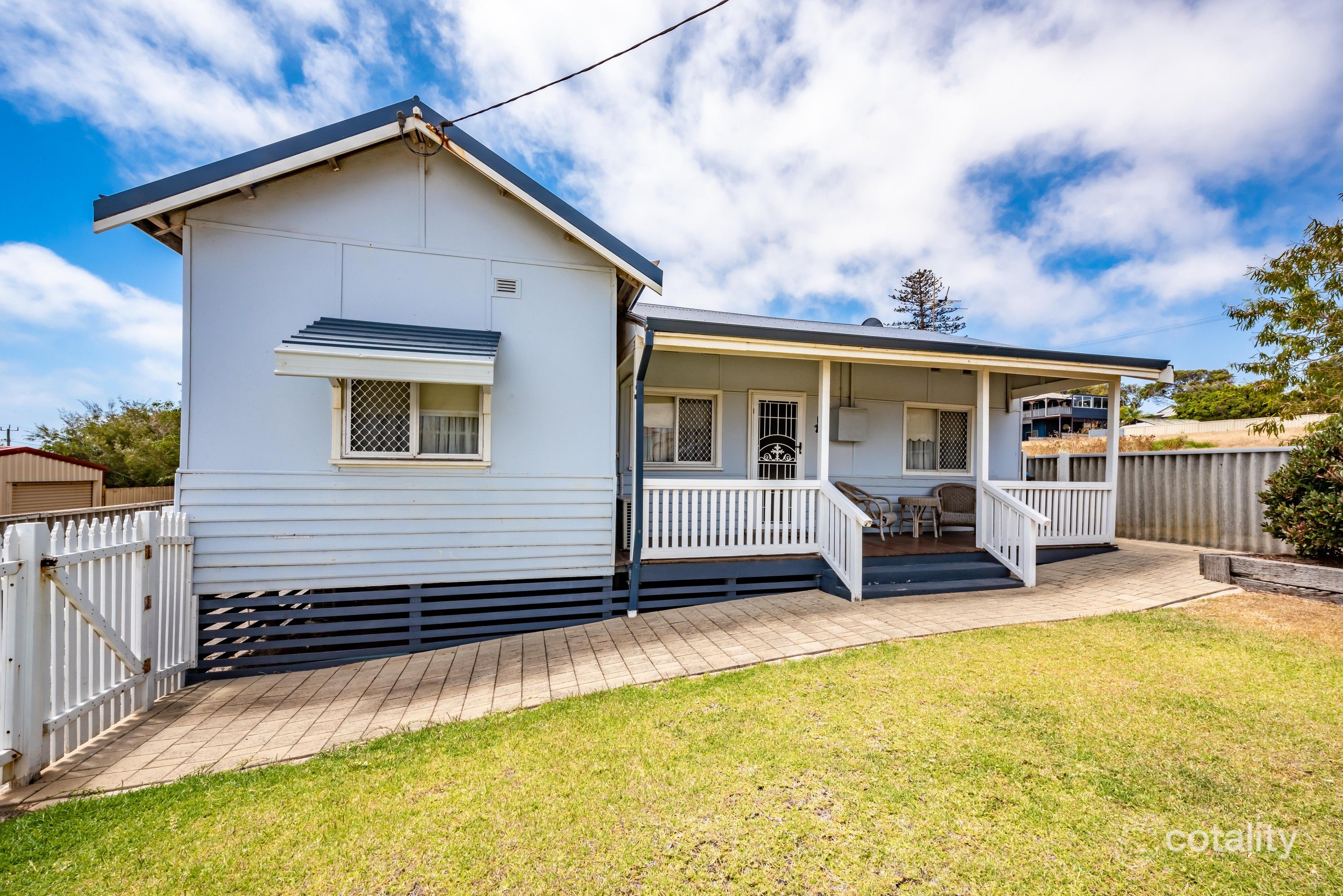 5 Hutchinson St, Geraldton, WA 6530