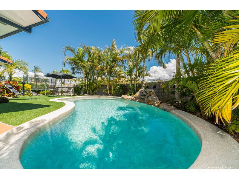 17 Open Dr, Arundel, QLD 4214