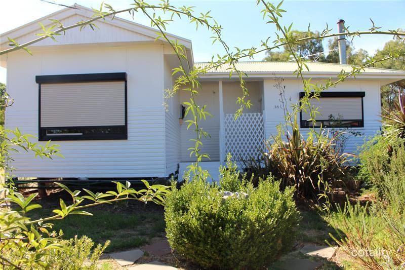 36 Wood St, Gilgai, NSW 2360