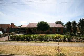 32 Thorne Cres, Mitchell Park, SA 5043