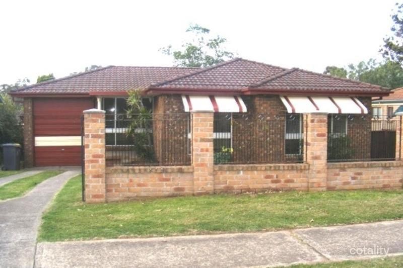 34 Benham Rd, Minto, NSW 2566