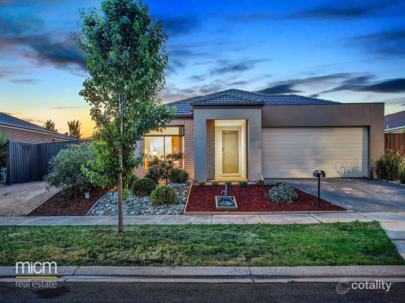 15 Kimba Cct, Truganina, VIC 3029