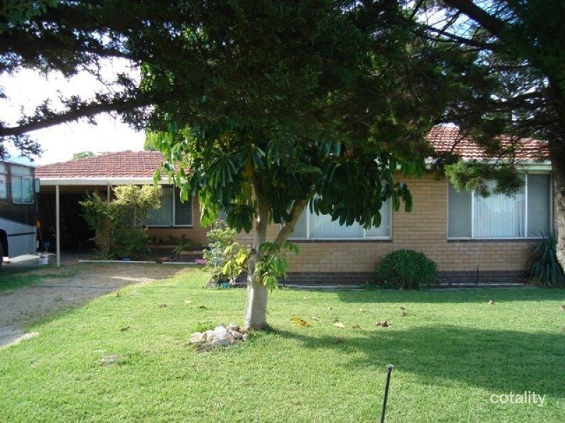 10 Hodges St, Shoalwater, WA 6169