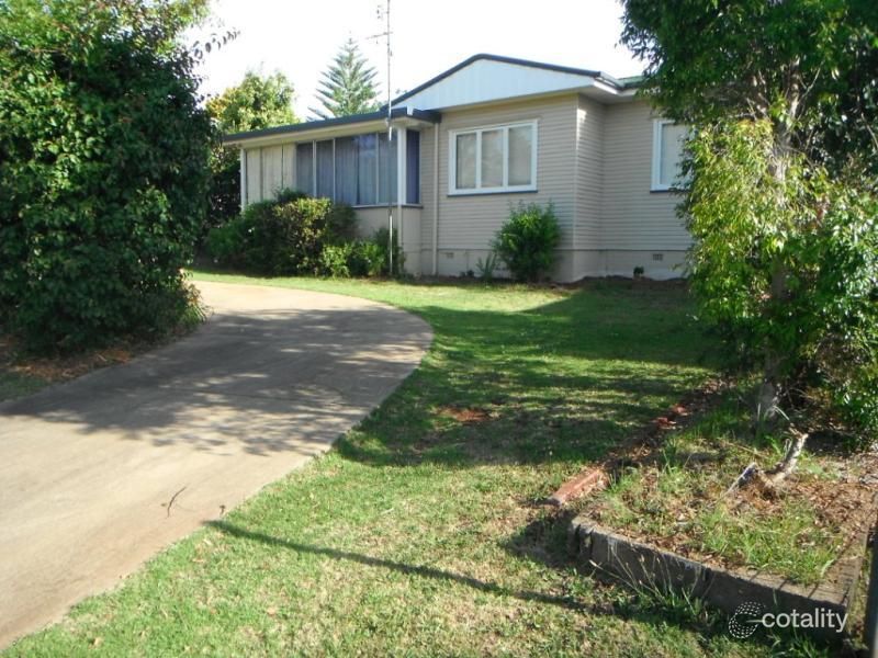 12 Beirne St, South Toowoomba, QLD 4350