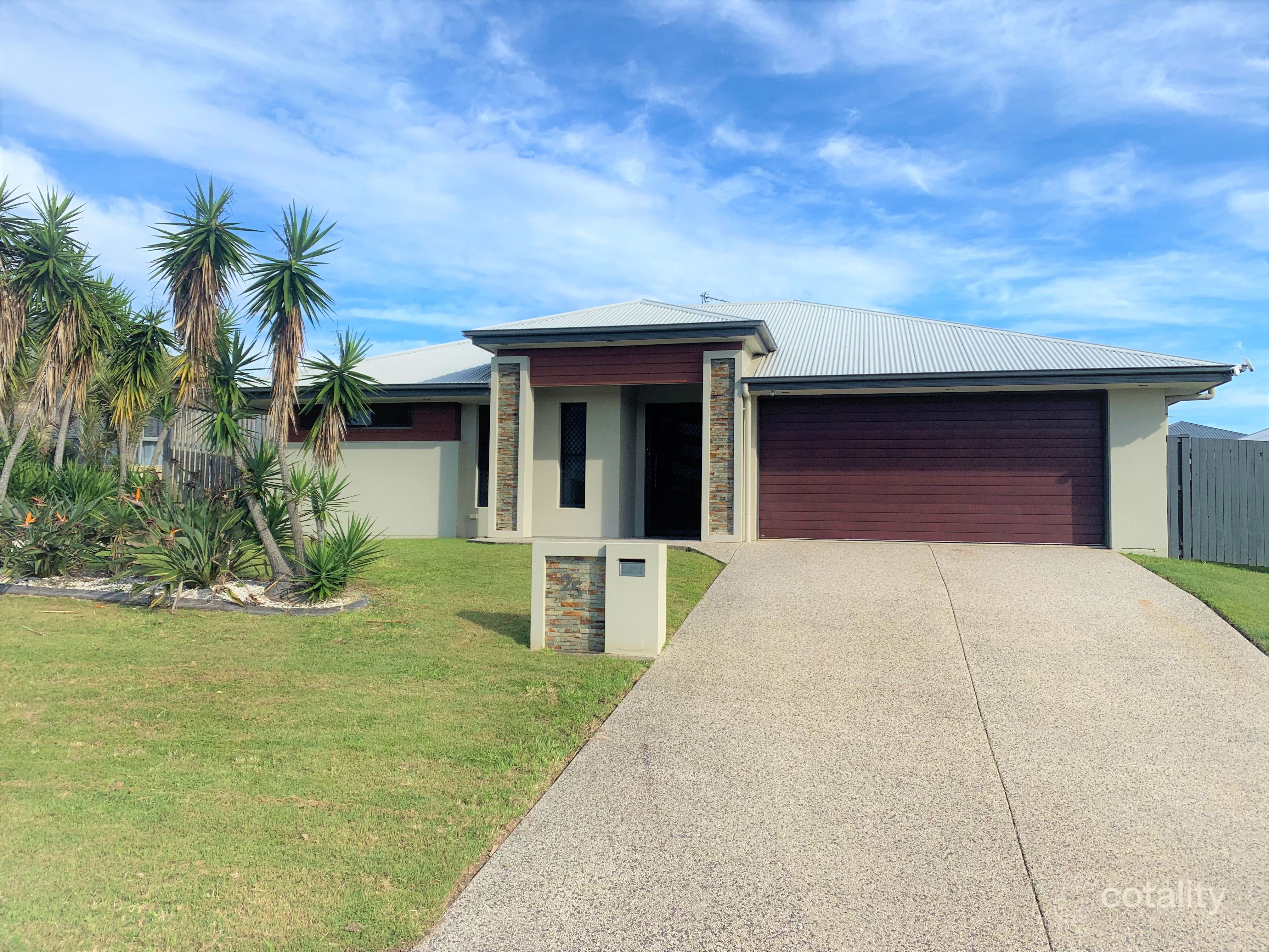 25 Parklands Bvd, Wondunna, QLD 4655