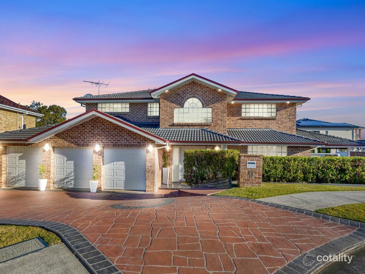 9 Alvisio Cl, Edensor Park, NSW 2176