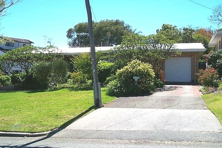 12 Chesson St, Alfred Cove, WA 6154