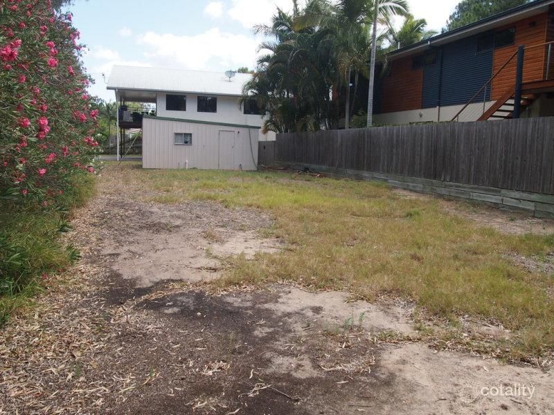 1 Esplanade, Point Vernon, QLD 4655