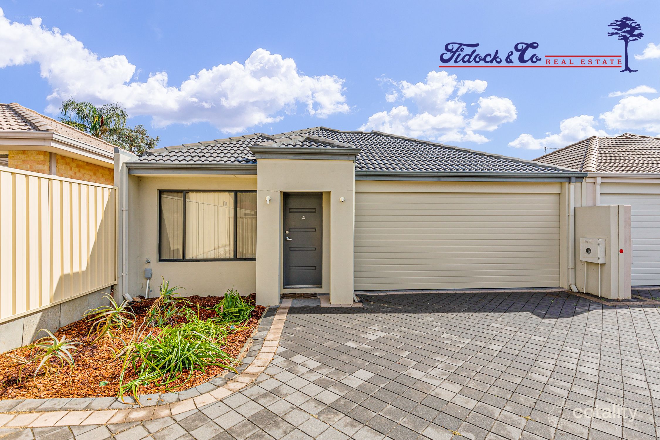 4/13 Bray St, Kelmscott, WA 6111