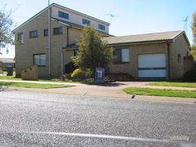 14 Barooga Ct, Wilsonton Heights, QLD 4350