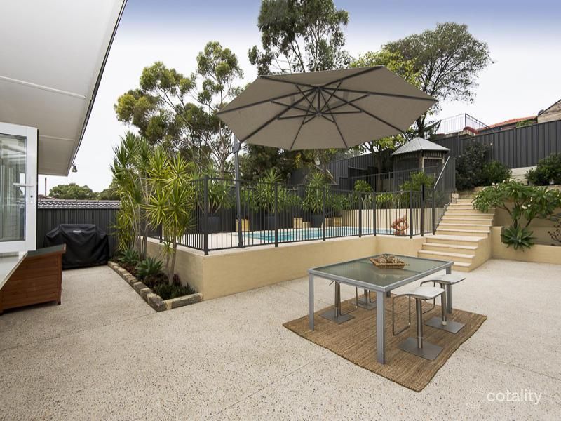 51 Hamer Ave, Wembley Downs, WA 6019