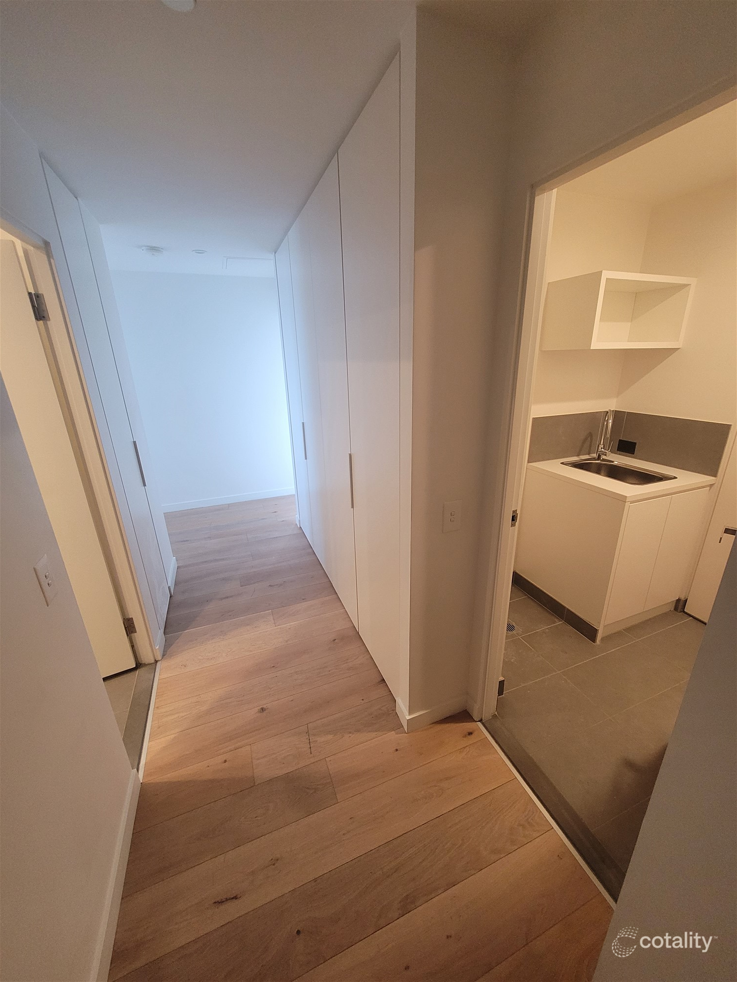 4102/8 Pearl River Rd, Docklands, VIC 3008